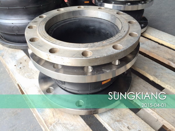 為什么橡膠接頭會出現拉托現象？