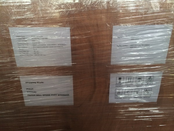 大批淞江橡膠接頭金屬軟管裝箱發(fā)貨