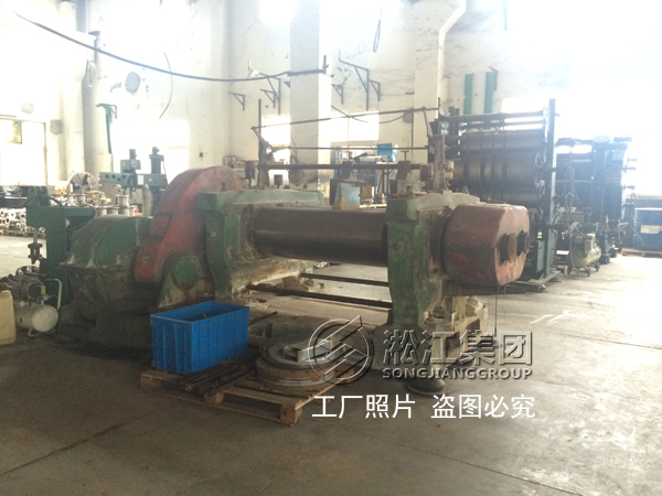 工廠通知：中秋節(jié)放假三天，橡膠接頭車間、其他車間齊停工