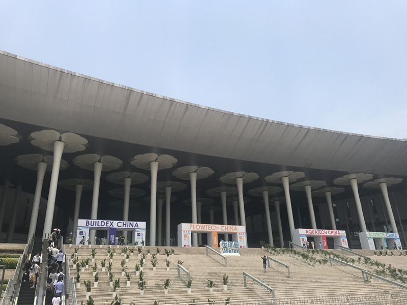 淞江集團攜高端橡膠接頭參加2017年上海泵管閥展會現(xiàn)場 淞江集團攜高端橡膠接頭參加2017年上海泵管閥展會現(xiàn)場