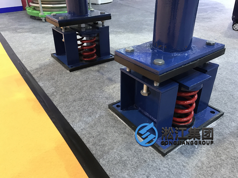 淞江集團攜高端橡膠接頭參加2017年上海泵管閥展會現(xiàn)場 淞江集團攜高端橡膠接頭參加2017年上海泵管閥展會現(xiàn)場