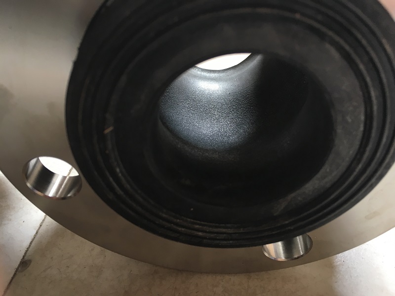 【技術文章】有關橡膠接頭內徑不光滑的書面報告