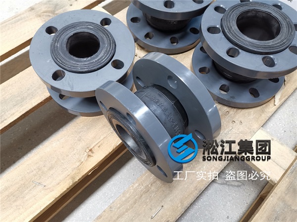 美國米其林四聯(lián)動線冷卻水循環(huán)系統(tǒng)PVC橡膠接頭