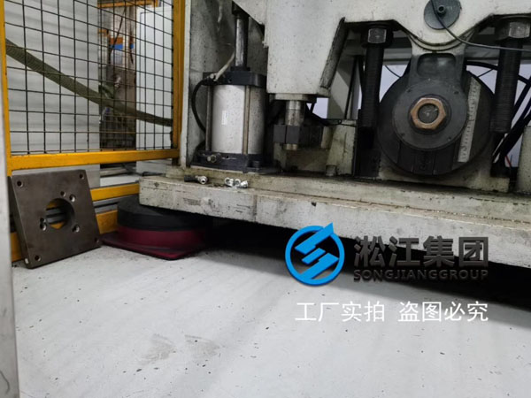 汽車減震器疲勞試驗機晃動太厲害怎么辦？