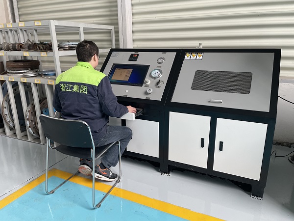 ��ͨ���S�z�y���������¶���ˮ������ԇ�ϵ�y(t��ng)